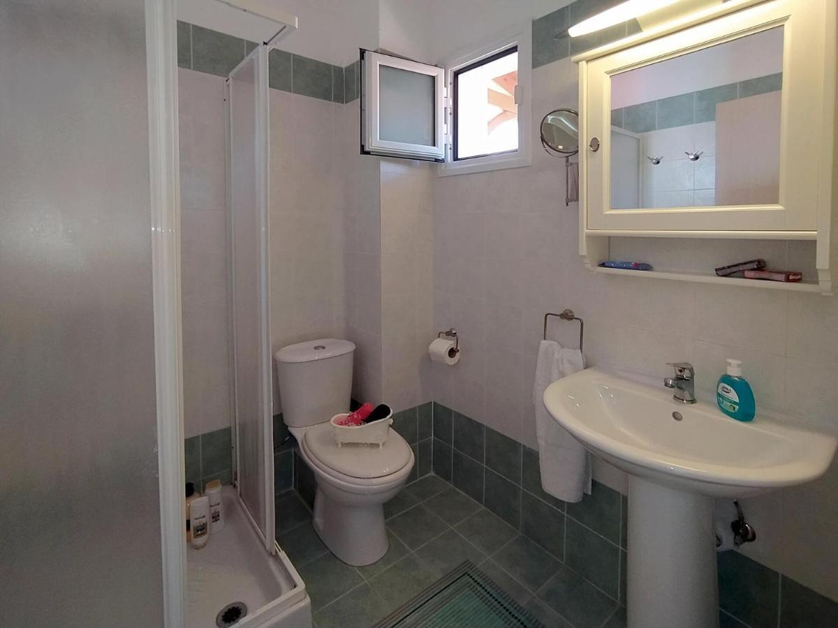 Seaside Villa Clio Nikíti Kültér fotó